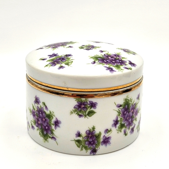 Vintage Lefton Trinket Box Ceramic Violets Made In Japan - Hand Poured Candle - Picture 1 of 6